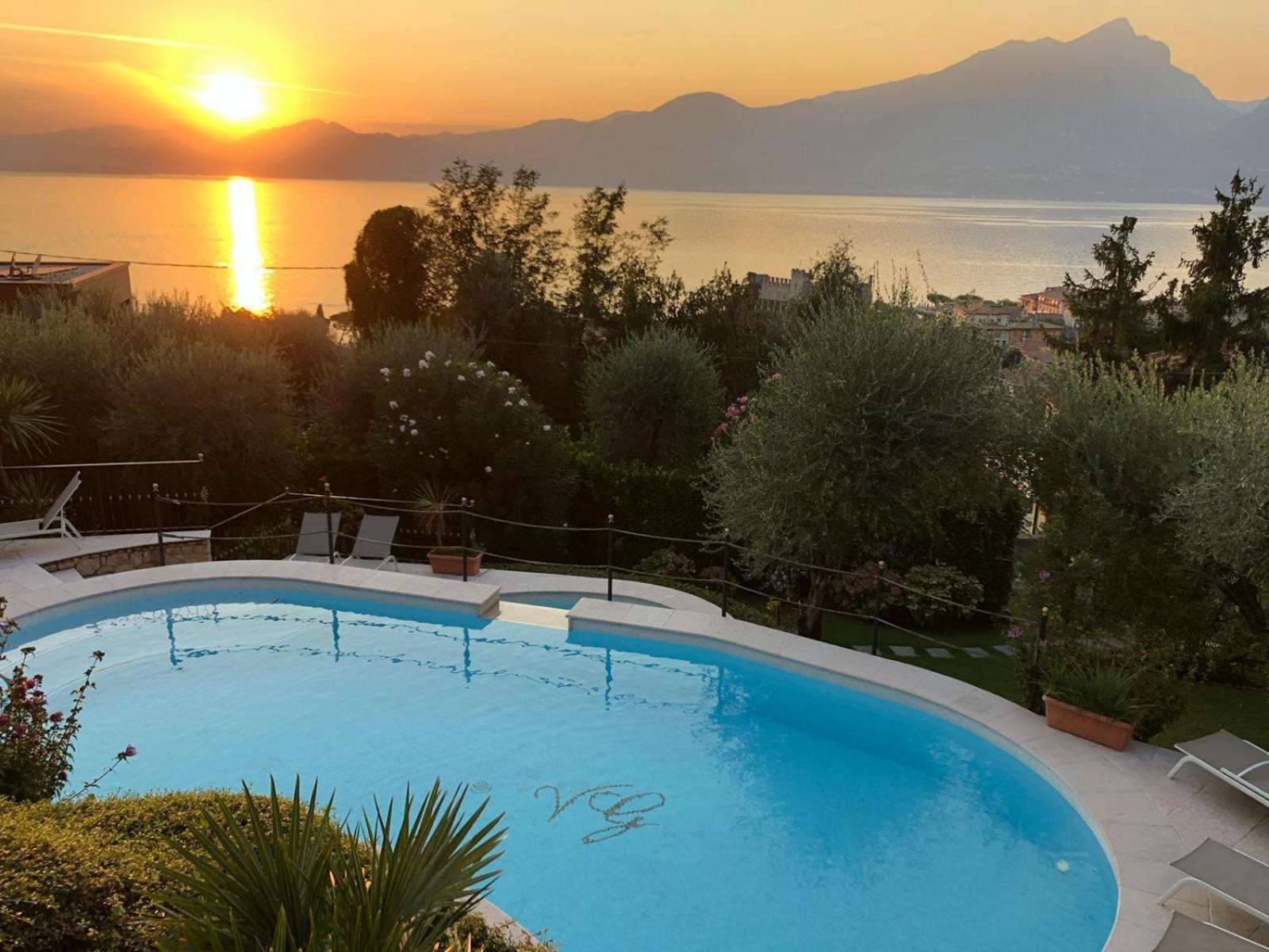 Appartamento La Perla Torri Del Benaco Εξωτερικό φωτογραφία